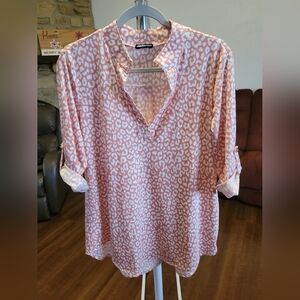 HEIMISH USA Light Pink Leopard Print Blouse